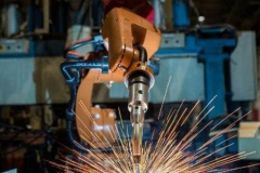 Robot-para-soldadura-robotizada-por-arco-MIG-MAG